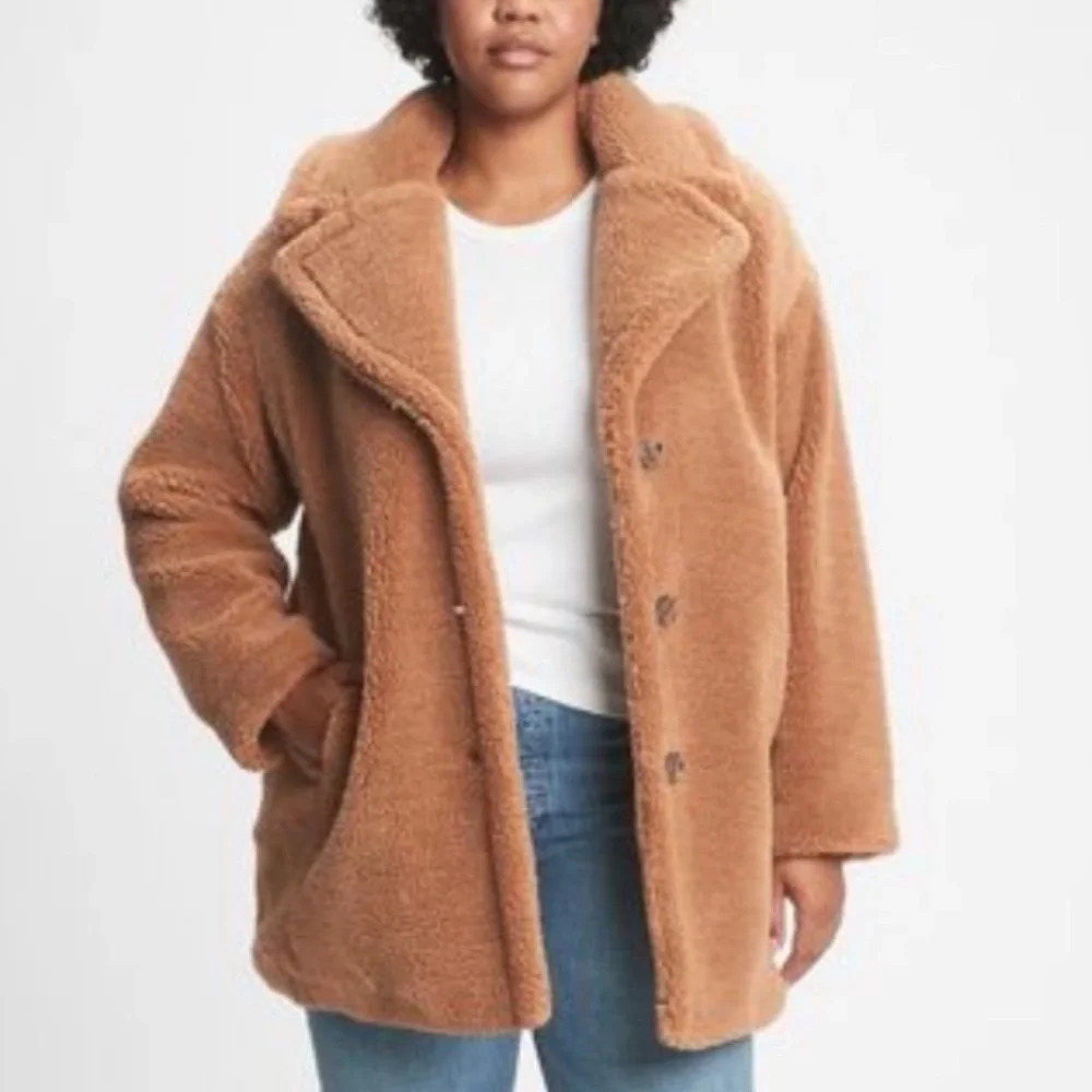 Gap Womens XL‎ Beige Fleece Oversized Teddy Coat Longline Winter Warm Button Up